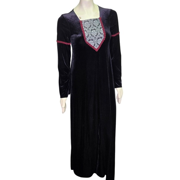 Vintage Hot Topic Cykxtees Renfair Gothic Renaissance Medieval Vamp Velvet Dress - Picture 2 of 16